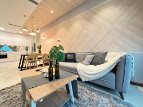Sky Suites Centrale 3BR Suite at KLCC